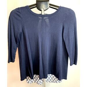 Loft Navy light sweater 3/4 length Sleeve, Bow pattern on back XXS Petite